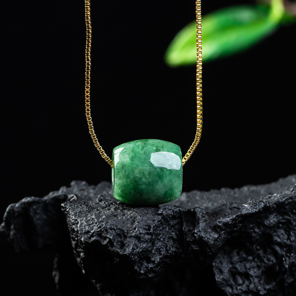 Beading - Colgante de cuentas de Jade Real